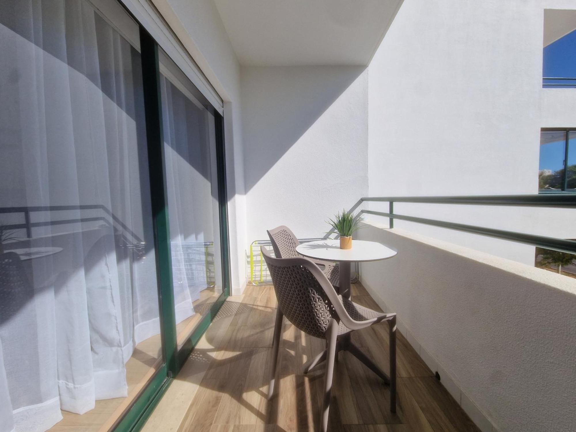 Avenida Mar 1 - Ar-Condicionado, Wifi E 200Mts Da Praia Quarteira Buitenkant foto